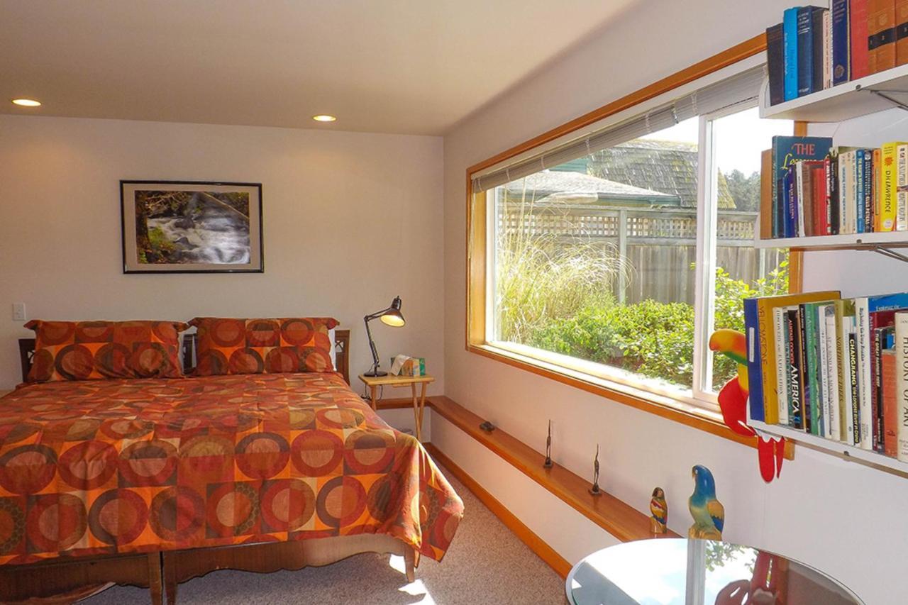 9 Condo Lopez Island エクステリア 写真